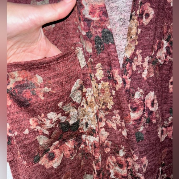 NWOT CARDIGAN - Picture 3 of 11